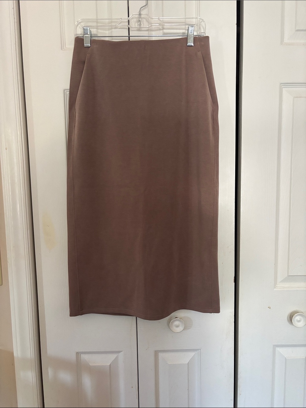Softstreme Hi-Rise Midi Skirt